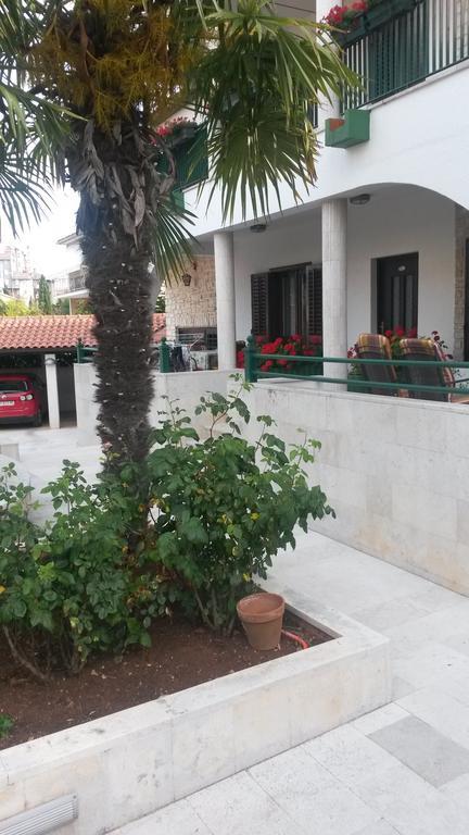 Apartments Soric Ровінь Екстер'єр фото